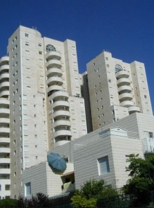 Luki Towers - מגדלי הפאר של "לוקי בנייה"